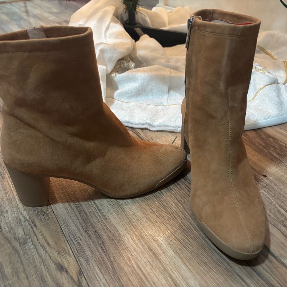 Tan Suede Women's Boots